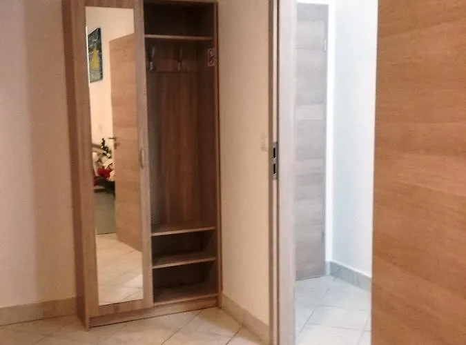 Bed & Breakfast Ghetto 4*