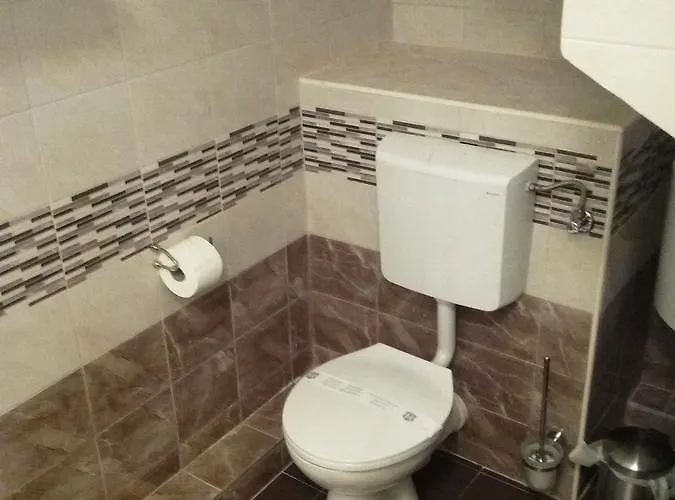 Bed & Breakfast Ghetto 4*